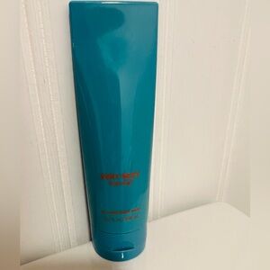 Victoria’s Secret Very sexy for him‎ 2 body wash